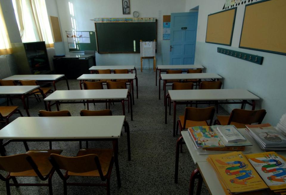 Οι ημερομηνίες που κλείνουν τα σχολεία για τα Χριστούγεννα
